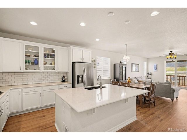 6142 Leilani Ln, Castle Rock, CO 80108