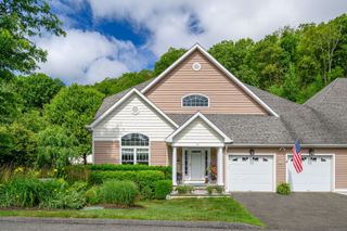 10 Harmony Trail 10, New Milford, CT 06776