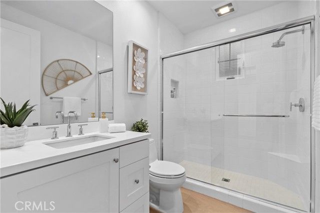 201 Fiore, Irvine, CA 92602