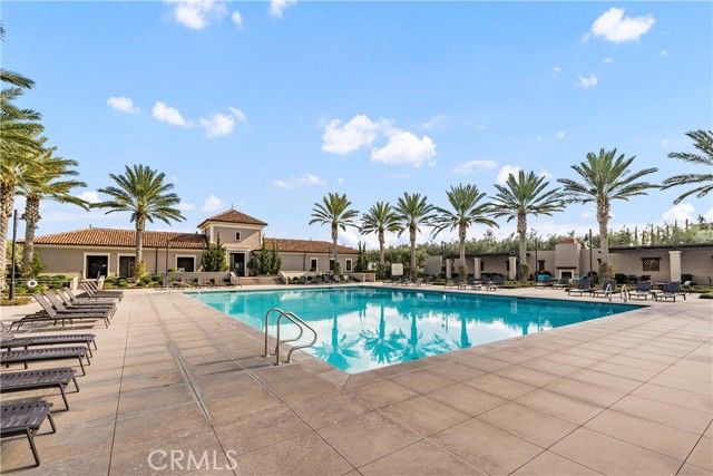 201 Fiore, Irvine, CA 92602