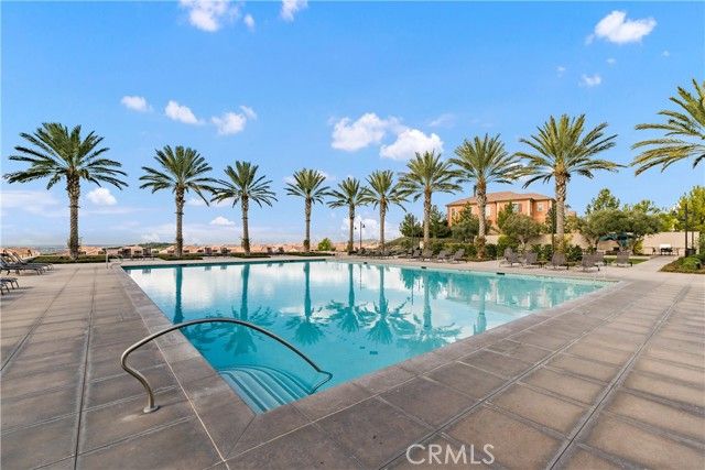 201 Fiore, Irvine, CA 92602