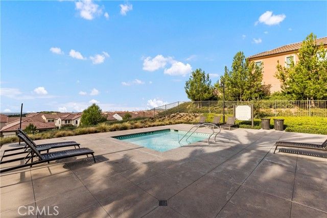 201 Fiore, Irvine, CA 92602