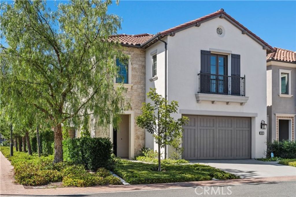 201 Fiore, Irvine, CA 92602