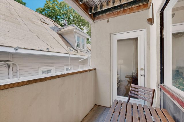 1106 W 6th ST 212, Austin, TX 78703