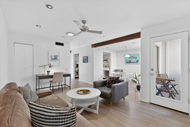 1106 W 6th ST 212, Austin, TX 78703