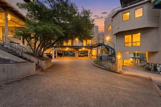 1106 W 6th ST 212, Austin, TX 78703