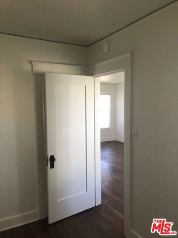 1053 1065 E Santa Clara Street, Ventura, CA 93001