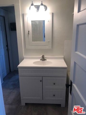 1053 1065 E Santa Clara Street, Ventura, CA 93001