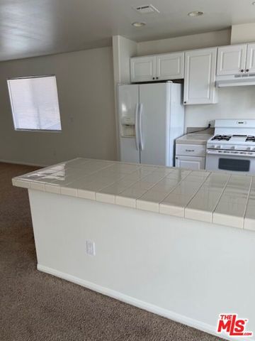1053 1065 E Santa Clara Street, Ventura, CA 93001