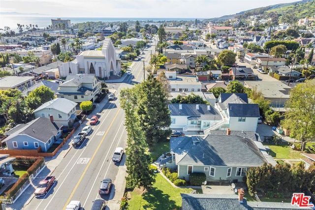 1053 1065 E Santa Clara Street, Ventura, CA 93001