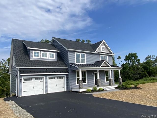 71 Lotus Drive, Slate Hill, NY 10973