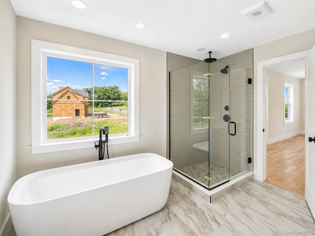 71 Lotus Drive, Slate Hill, NY 10973