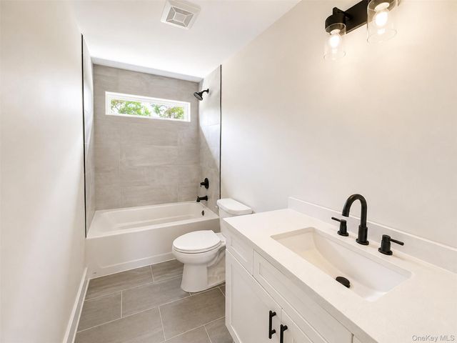 71 Lotus Drive, Slate Hill, NY 10973
