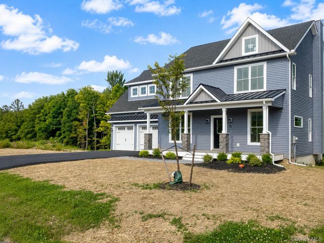 71 Lotus Drive, Slate Hill, NY 10973