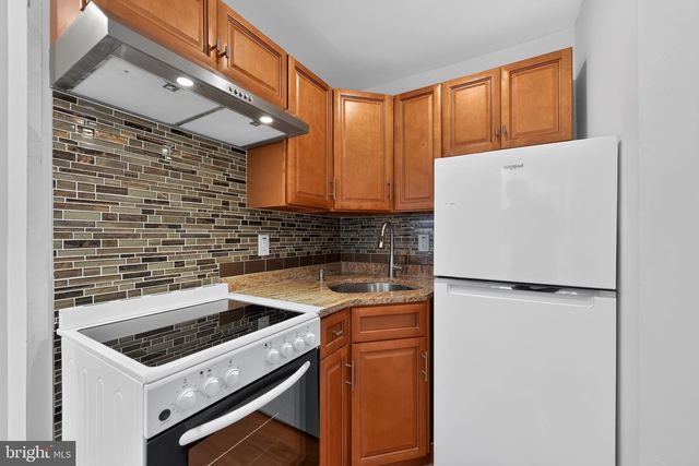 2025 N 4TH ST, Philadelphia, PA 19122