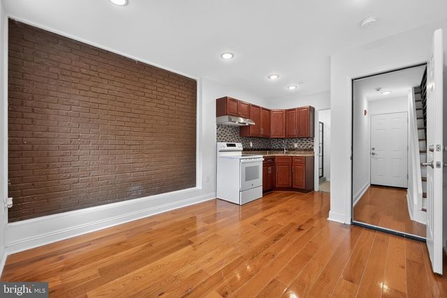 2025 N 4TH ST, Philadelphia, PA 19122