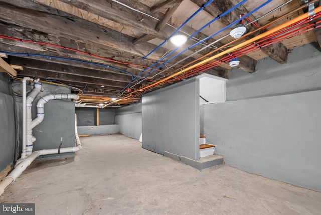 2025 N 4TH ST, Philadelphia, PA 19122