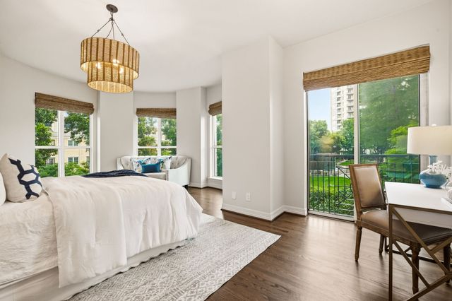 3401 Lee Parkway 402, Dallas, TX 75219