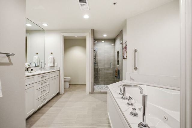3401 Lee Parkway 402, Dallas, TX 75219