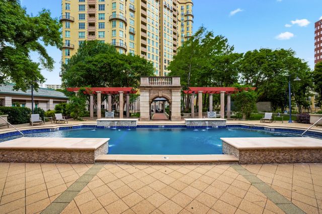 3401 Lee Parkway 402, Dallas, TX 75219