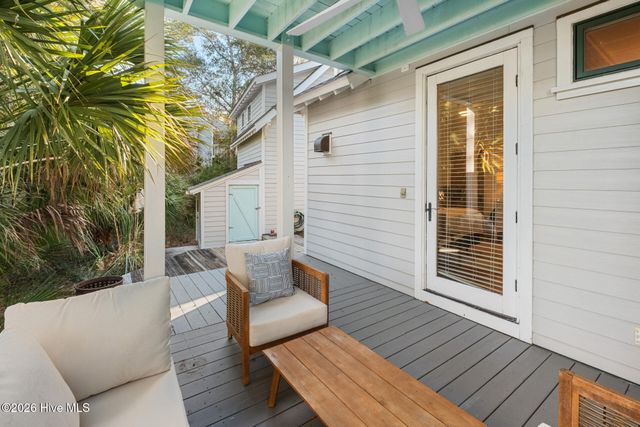 21 Bay Tree Trail, Southport, NC 28461