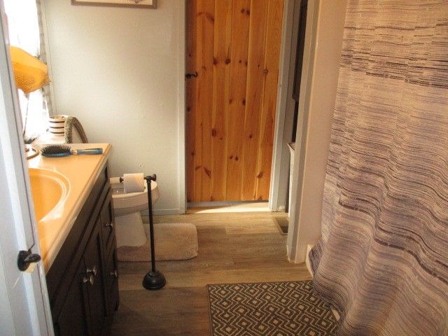 721 Hog Back Ridge Rd, Bethpage, TN 37022