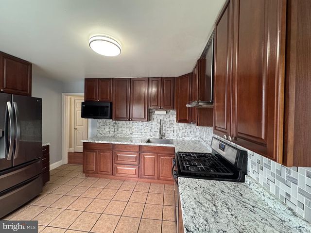 9716 COPELAND DR, Manassas, VA 20109