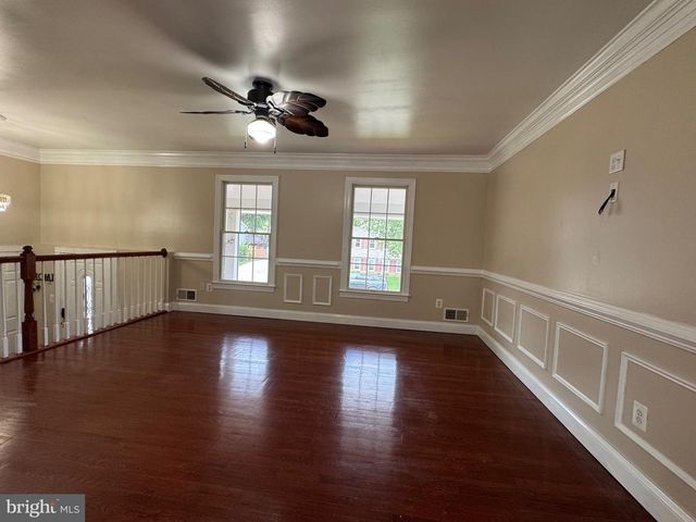 9716 COPELAND DR, Manassas, VA 20109