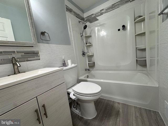 9716 COPELAND DR, Manassas, VA 20109
