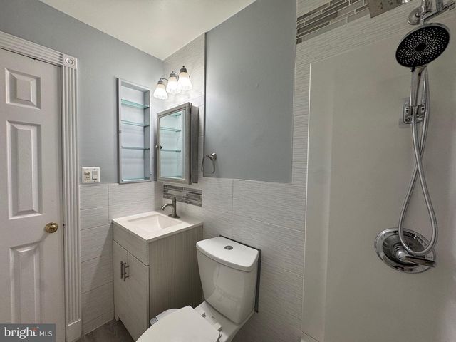 9716 COPELAND DR, Manassas, VA 20109