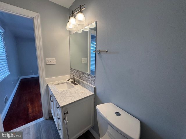 9716 COPELAND DR, Manassas, VA 20109