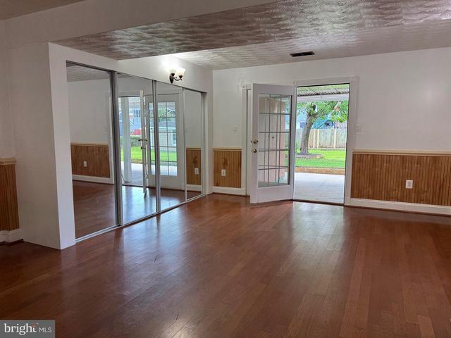 9716 COPELAND DR, Manassas, VA 20109