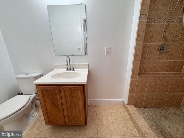 9716 COPELAND DR, Manassas, VA 20109
