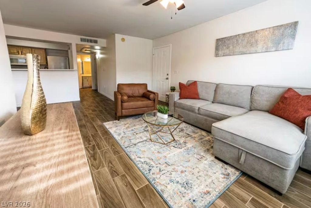 555 East Silverado Ranch Boulevard 1063, Las Vegas, NV 89183 — photo 4