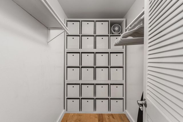 1000 W 26th ST 208, Austin, TX 78705