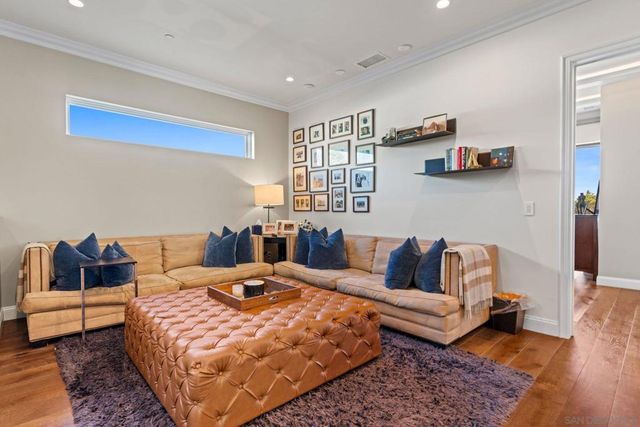 13995 Mira Montana Dr, Del Mar, CA 92014