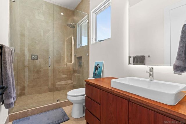 13995 Mira Montana Dr, Del Mar, CA 92014