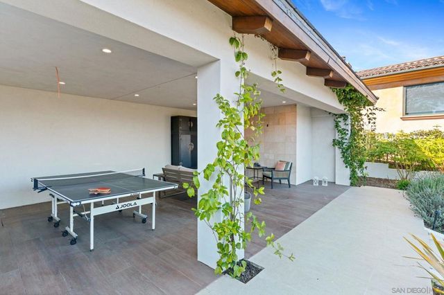 13995 Mira Montana Dr, Del Mar, CA 92014