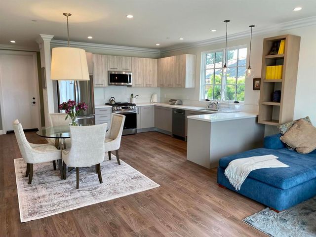 13995 Mira Montana Dr, Del Mar, CA 92014