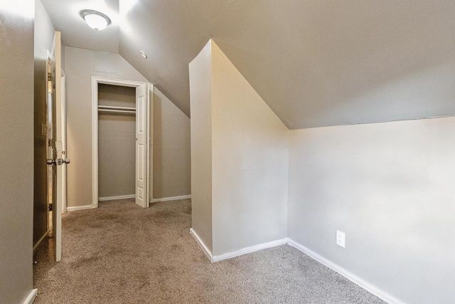 4728 W Medford AVENUE, Milwaukee, WI 53216