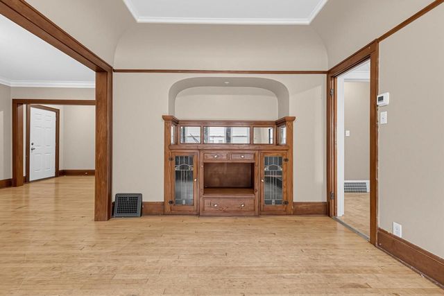 4728 W Medford AVENUE, Milwaukee, WI 53216