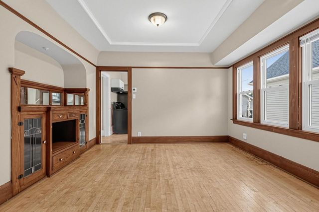 4728 W Medford AVENUE, Milwaukee, WI 53216