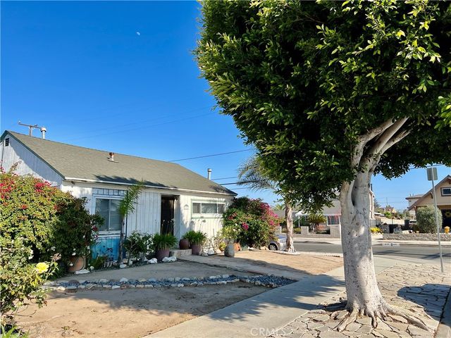 528 S Ash Avenue, Inglewood, CA 90301
