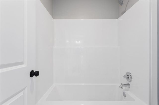 13428 W 178th Street, Overland Park, KS 66013