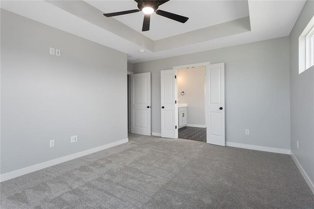 13428 W 178th Street, Overland Park, KS 66013