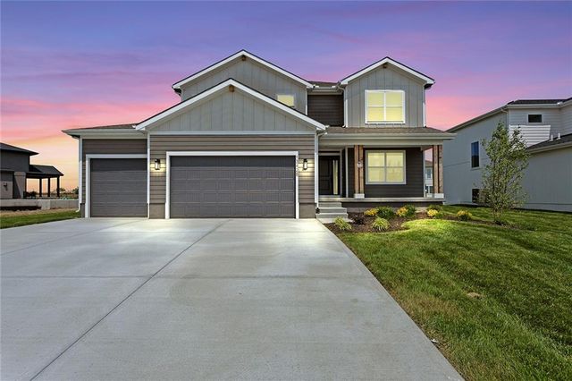 13428 W 178th Street, Overland Park, KS 66013