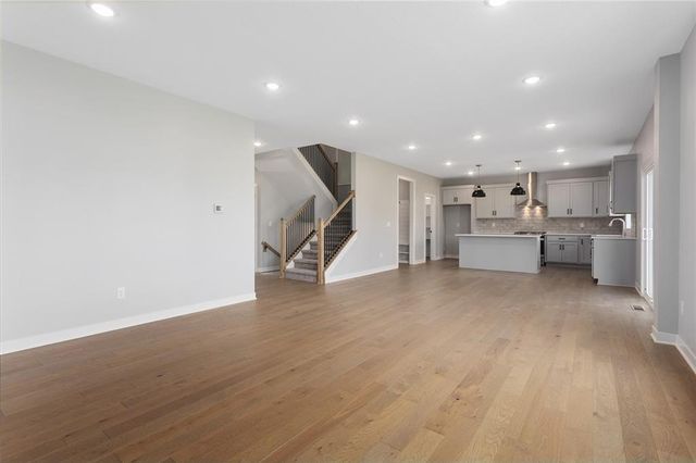 13428 W 178th Street, Overland Park, KS 66013