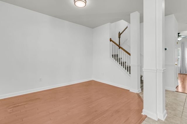 1412 Kinglet Lane, Hanahan, SC 29410