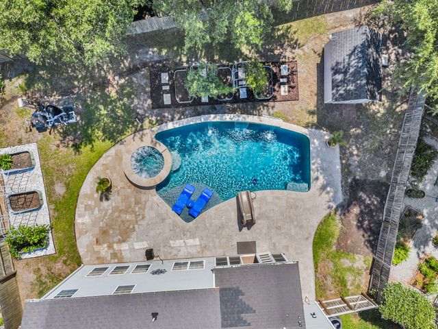 1412 Kinglet Lane, Hanahan, SC 29410