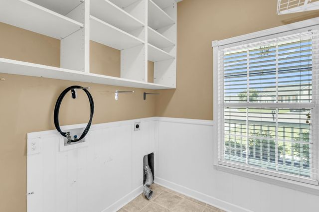 1412 Kinglet Lane, Hanahan, SC 29410